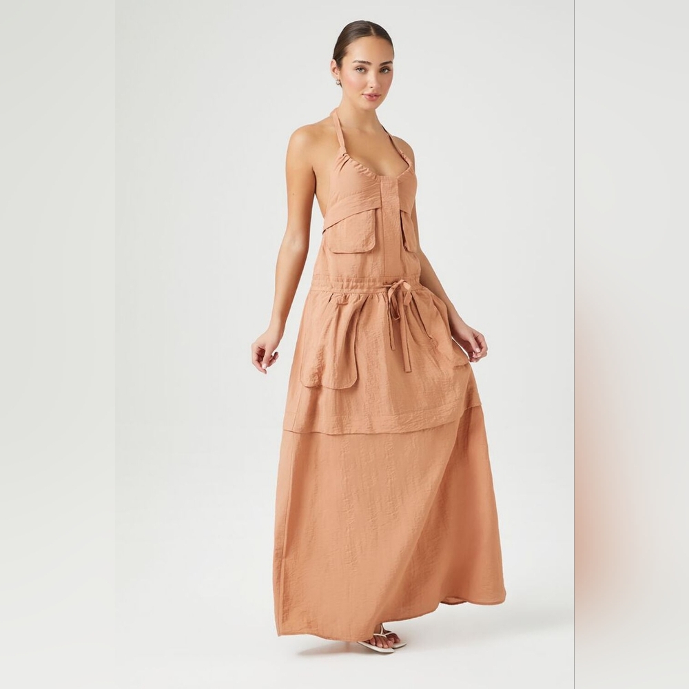 Chic Halter Maxi Dress in Peach